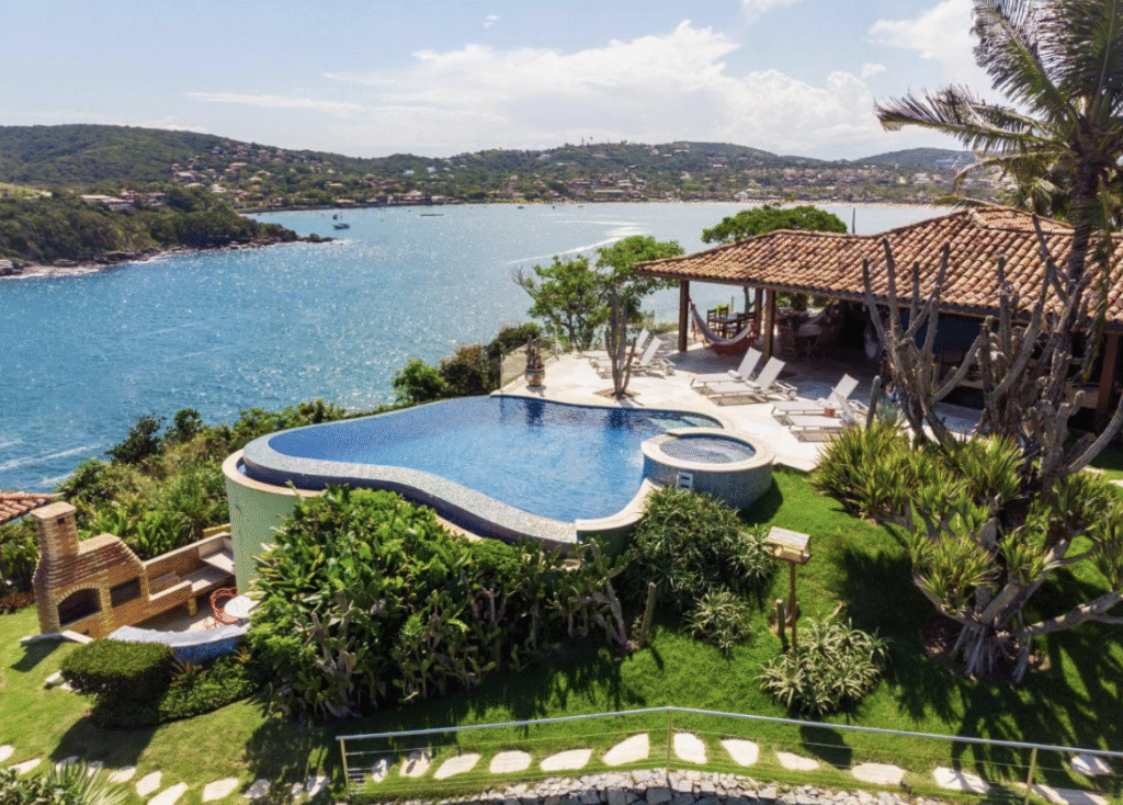 Vista aerea da Cliffside Luxury Inn - Melhores Pousadas Brasil