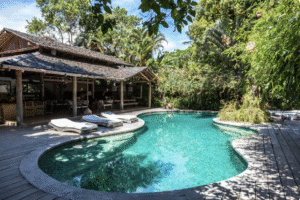 Vista de uma das acomodacoes da UXUA Casa Hotel & Spa - Melhores pousadas Brasil